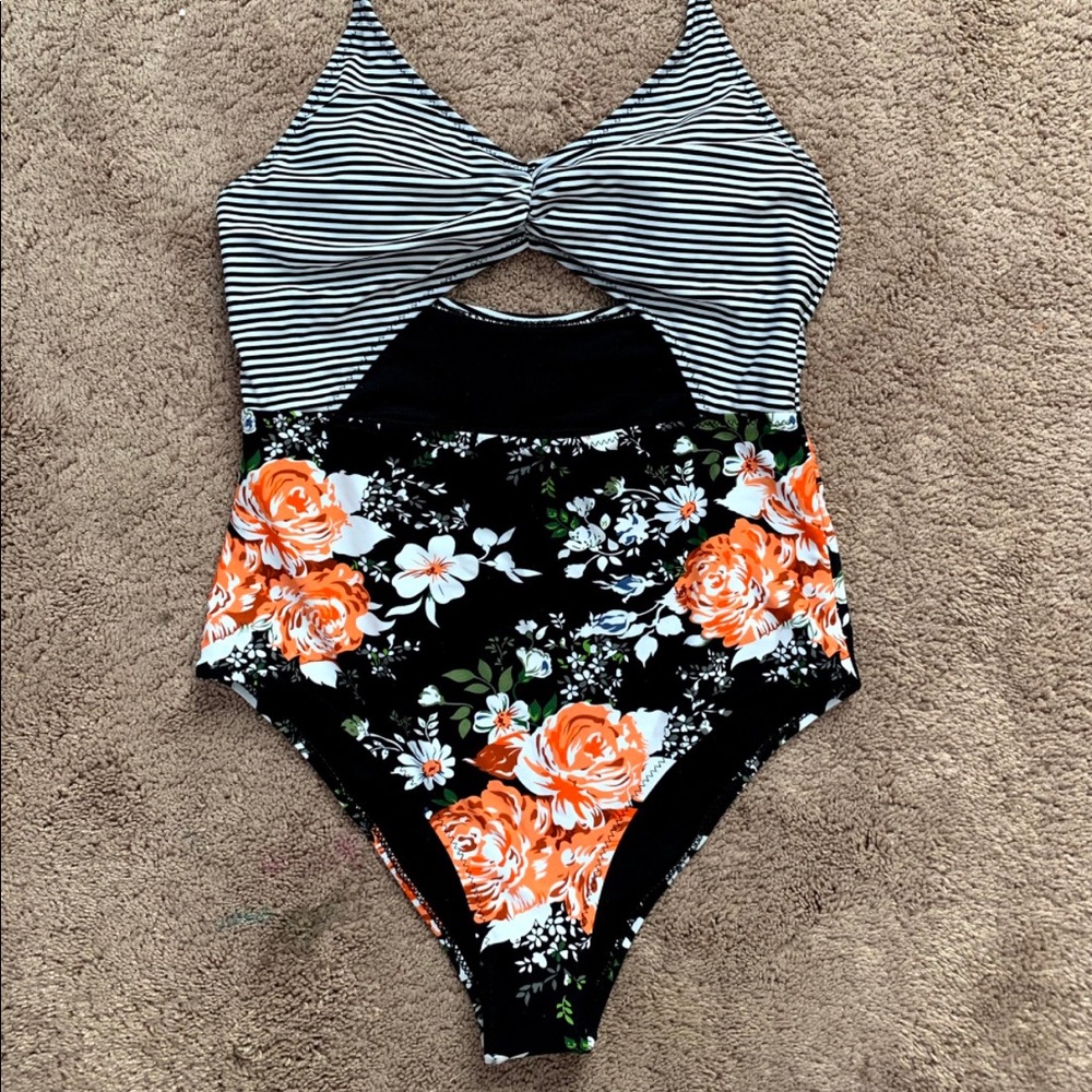 Cupshe Bathing Suit